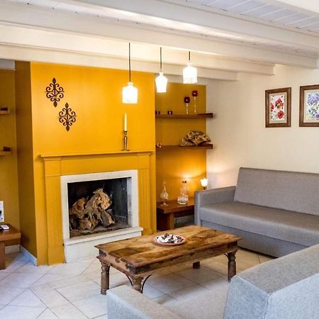 Apartamento Saitan Pazar Casa Preveza Exterior foto